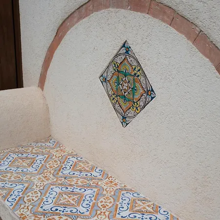 La Casa Di Cecè Al Centro Di Casa vacanze *